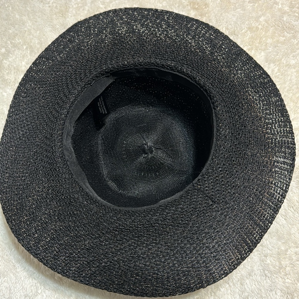Beautiful hat - Picture 4 of 6